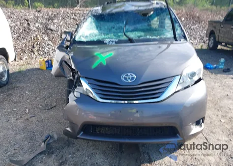 2017 Toyota Sienna Le 7 Passenger из США, поврежденный, VIN 5TDJZ3DC3HS150015